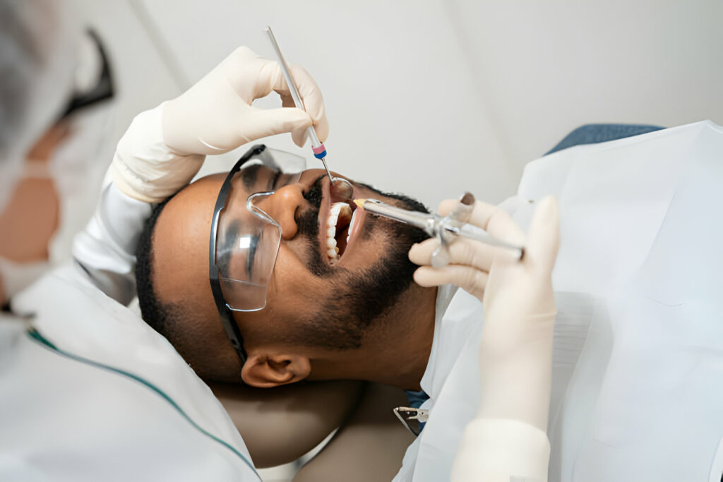 The Complete Guide to Tooth Extraction: What to Expect Before, During, and After_3